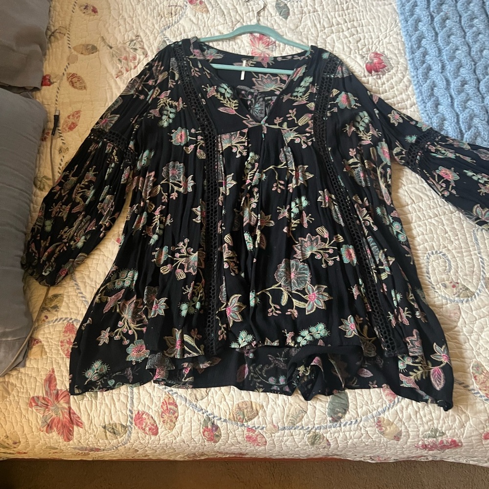 Free People Black Multicolor Floral Blouse or cute short dress Size L